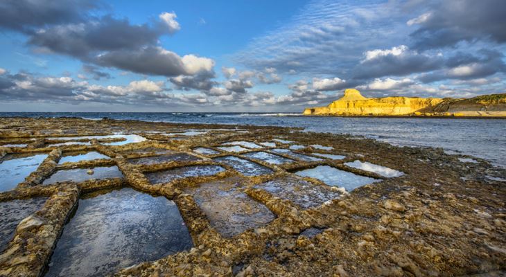 This five-star dining experience will bring together Maltese gastronomy, theatre and poetry at the honeycombed Xwejni salt pans from tomorrow