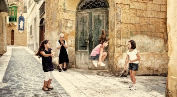 Discover these traditional Maltese street games of old