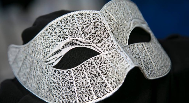 Filigree Mask