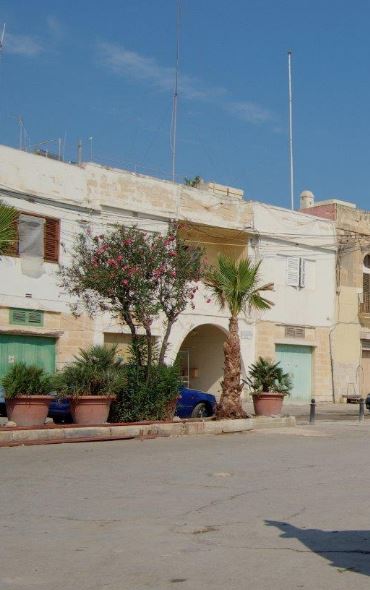 Marsaxlokk promenade