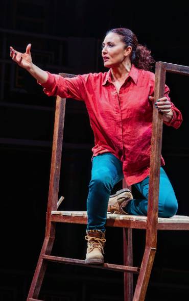 ‘Is-snin li tħoss’: One-woman show starring Maltese actress Claire Agius to return to the stage 
