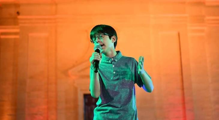 WATCH: Little pianist