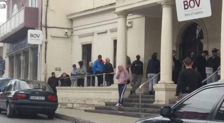 BOV queue