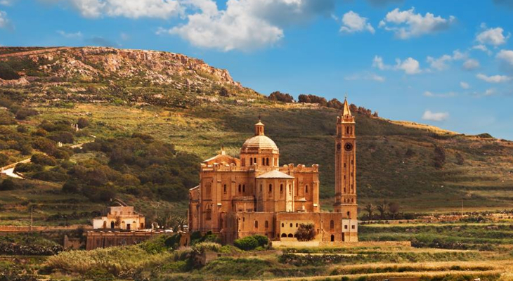Sit back, explore the secrets and enjoy the sights: discover Gozo with Arrigo Group!