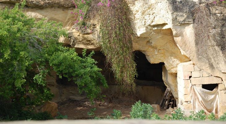 catacombs 1