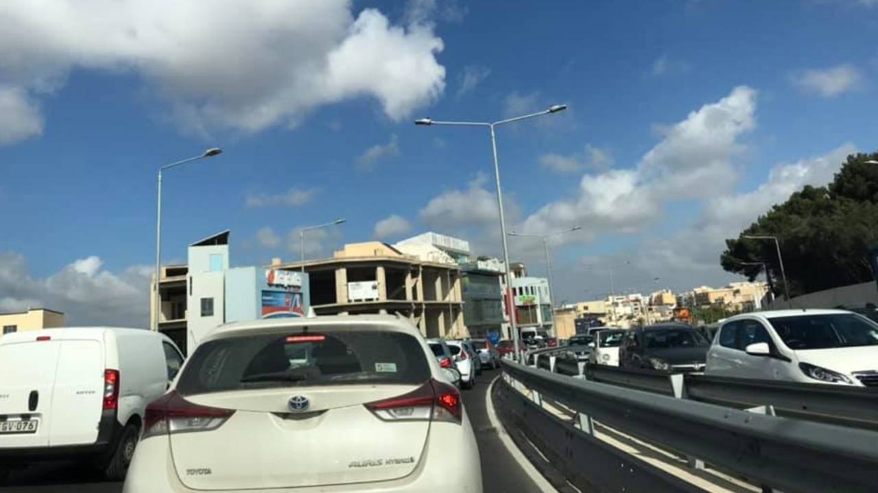 Nearstandstill traffic reported on the MarsaHamrun Bypass