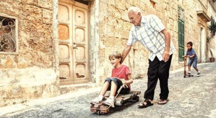 Discover these traditional Maltese street games of old