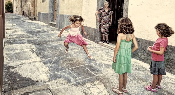 Discover these traditional Maltese street games of old