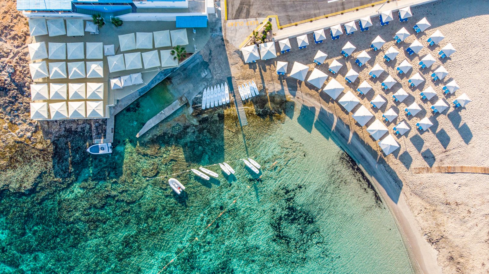 Tortuga Beach Club