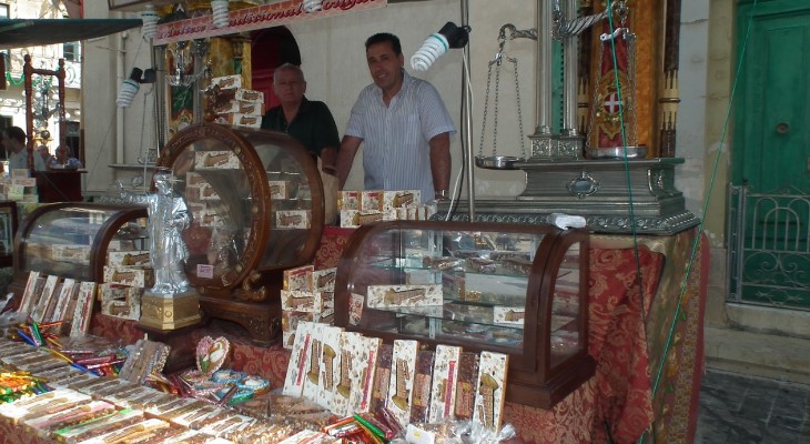 nougat table