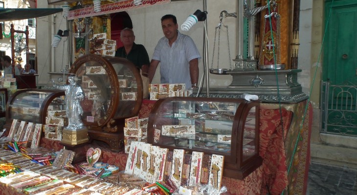 nougat table