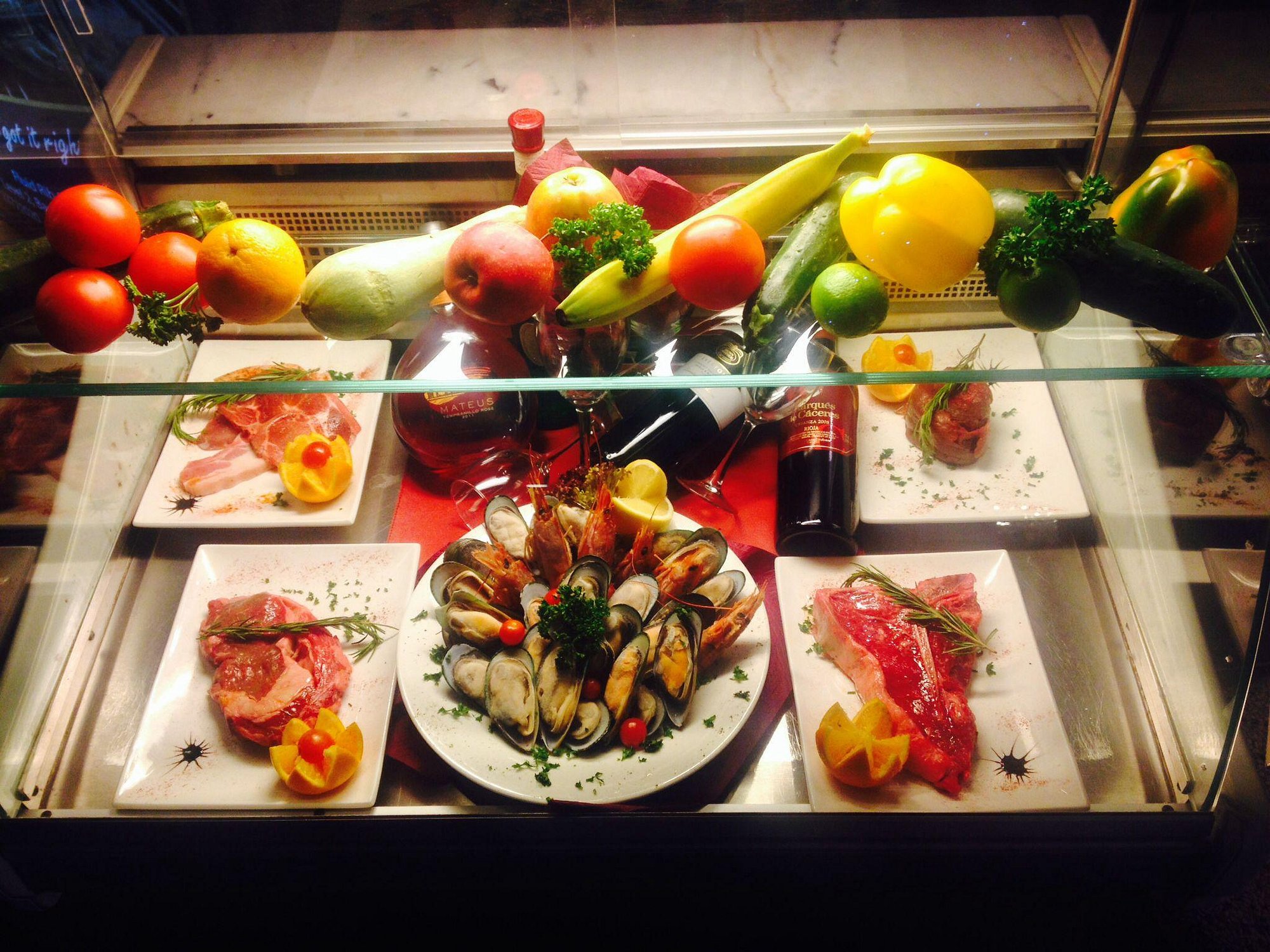 Fluid Rib & Steak House