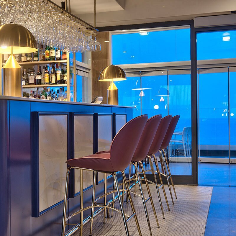 The Skyroom Cocktail Bar & Grill