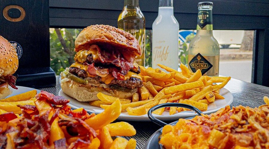 Suzie-Q Tapas-Burgers-Cocktails