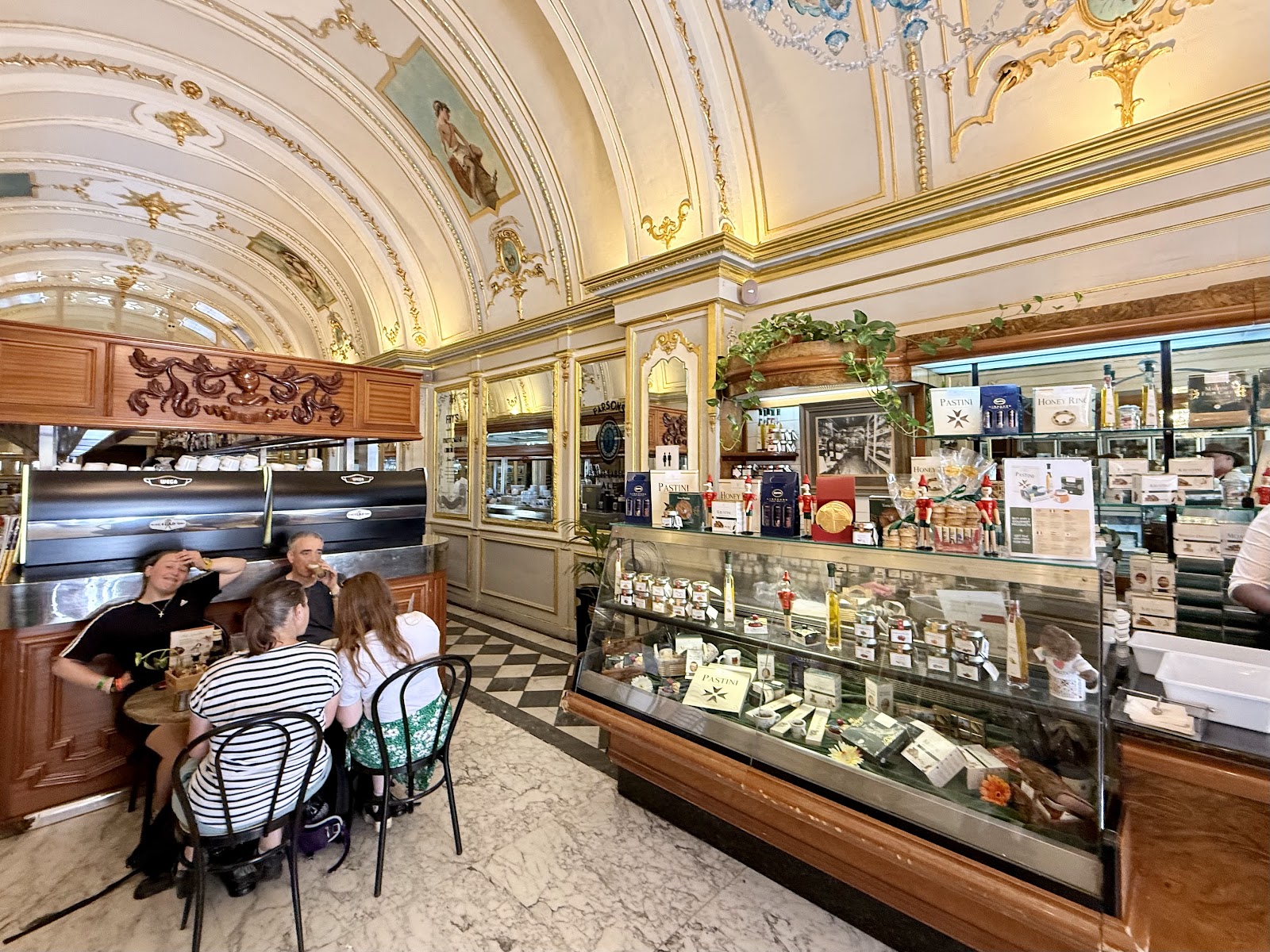Caffe Cordina